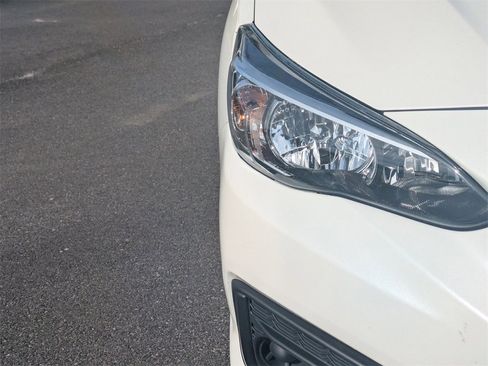 Used 2022 Subaru Impreza 2.0i image 10