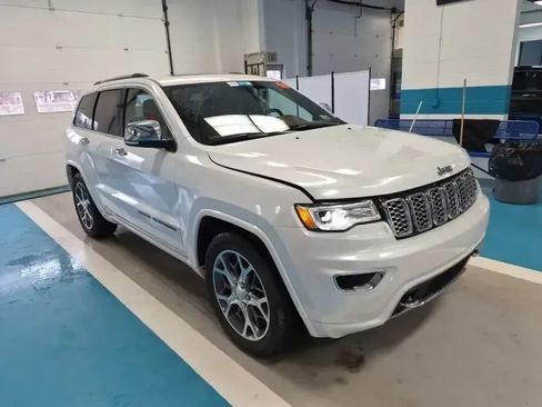 Used 2020 Jeep Grand Cherokee Overland image 5
