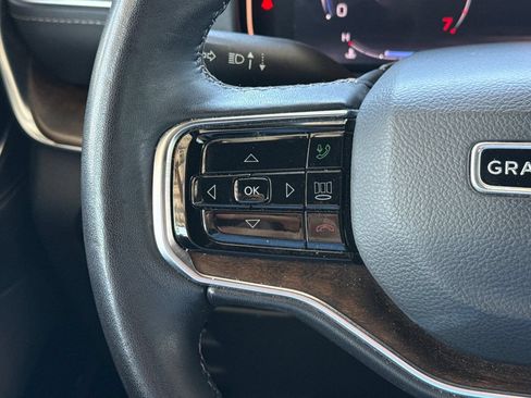 Used 2024 Jeep Grand Wagoneer L 4WD image 38