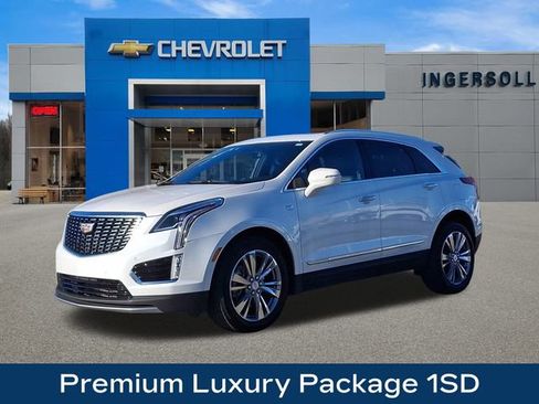 Used 2025 Cadillac XT5 Premium Luxury image 4