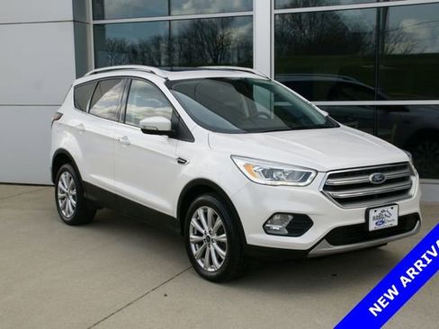 Used 2017 Ford Escape Titanium image 7