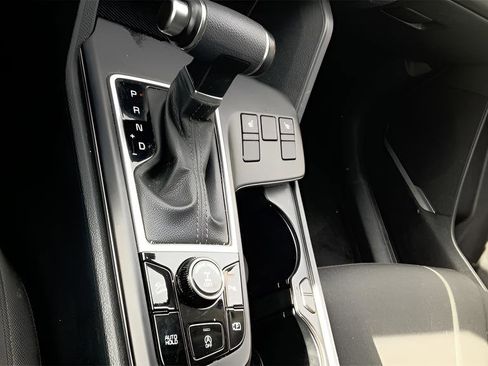 Used 2024 Kia Sportage LX image 23