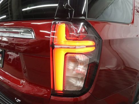 Used 2021 Chevrolet Tahoe LT AWD/4WD image 13