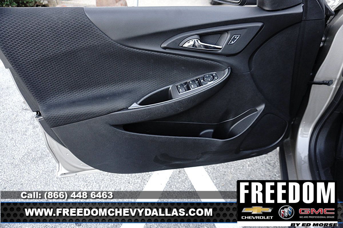 Certified 2025 Chevrolet Malibu LT FWD image 32