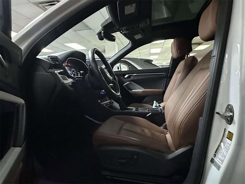 Used 2023 Audi Q3 2.0T Premium w/ Convenience Package image 18