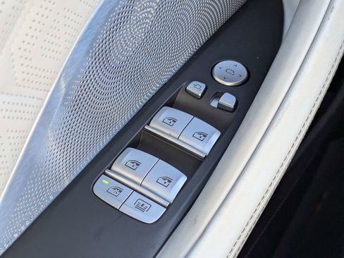 Used 2022 BMW M8 Gran Coupe xDrive Competition w/ M Carbon Exterior Package AWD/4WD image 26