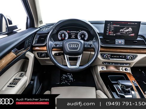 Used 2023 Audi Q5 e Premium Plus w/ Premium Plus Package image 5