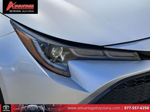 Used 2019 Toyota Corolla SE w/ SE Option Package FWD image 8
