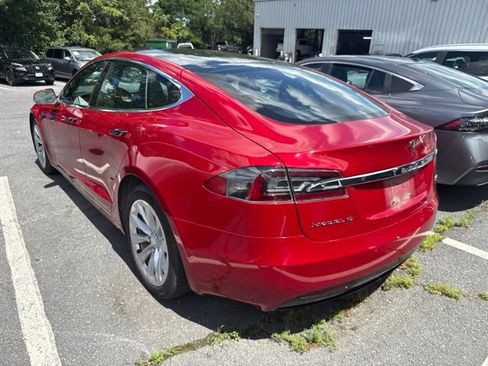 Used 2018 Tesla Model S 100D AWD/4WD image 3