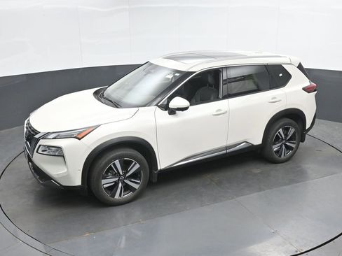 Used 2023 Nissan Rogue SL w/ SL Premium Package AWD/4WD image 35