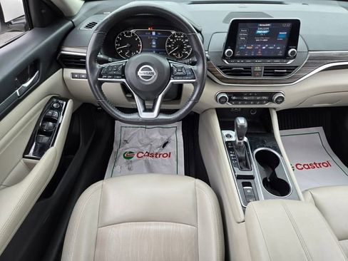 Used 2022 Nissan Altima 2.5 SL FWD image 12