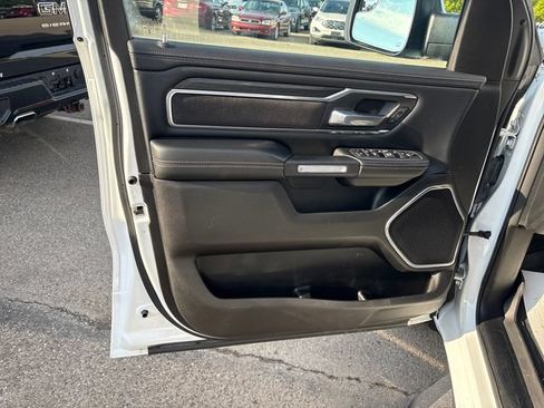 Used 2023 RAM 1500 Laramie AWD/4WD image 7