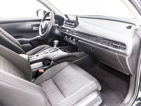 Used 2023 Honda HR-V LX image 31
