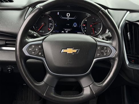 Used 2022 Chevrolet Traverse High Country image 12