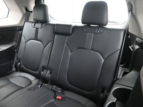Certified 2025 Honda Pilot EX-L image 20