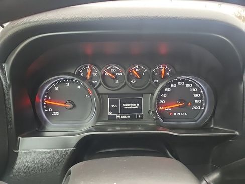 Used 2020 GMC Sierra 3500 4x4 Crew Cab w/ Gooseneck/5TH Wheel Package image 13