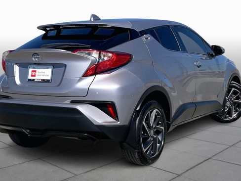 Used 2020 Toyota C-HR Limited image 13
