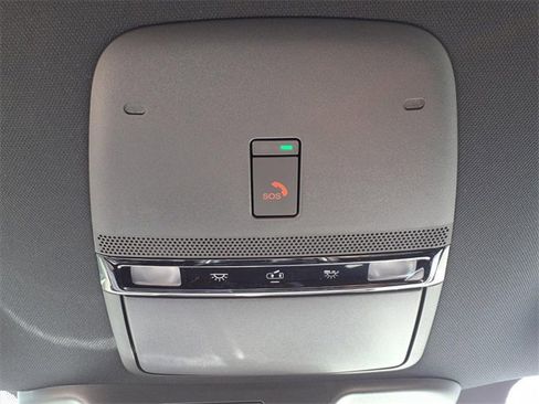 New 2026 Nissan Armada SL image 17