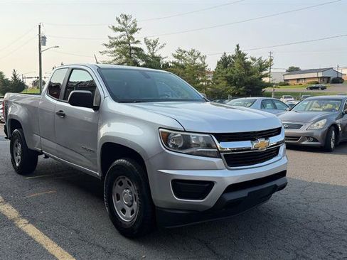 Used 2019 Chevrolet Colorado W/T RWD image 3