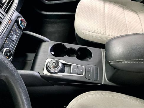 Used 2022 Ford Escape SE AWD/4WD image 18
