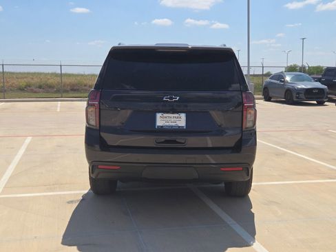 Used 2023 Chevrolet Tahoe Z71 w/ Luxury Package image 4