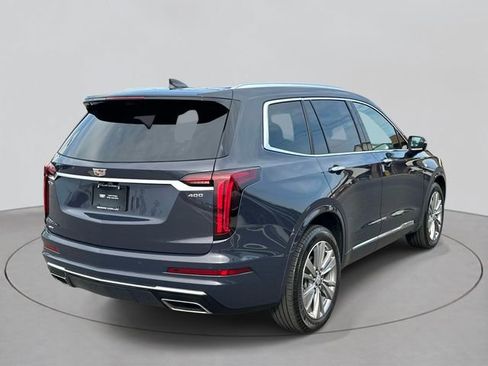 Certified 2025 Cadillac XT6 Premium Luxury w/ Platinum Package AWD/4WD image 36