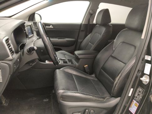 Used 2017 Kia Sportage EX image 17