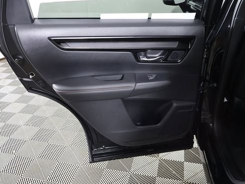 Used 2025 Honda CR-V Sport Touring image 28