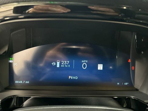 Certified 2024 Lincoln Corsair AWD w/ Towing Package image 16