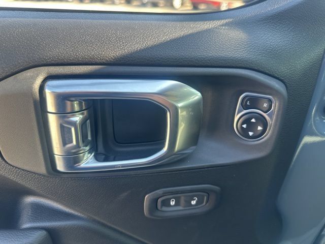 New 2025 Jeep Gladiator Sport AWD/4WD image 19