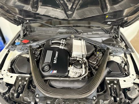 Used 2019 BMW M4 CS image 26