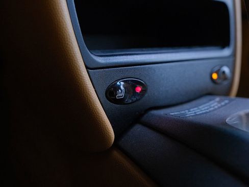 Used 1999 Porsche 911 Carrera image 22