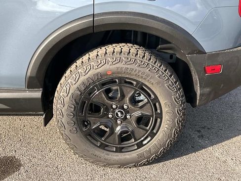 New 2025 Ford Bronco Sport Outer Banks w/ Sasquatch Outer Banks Package AWD/4WD image 12
