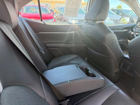 Used 2023 Toyota Camry XLE w/ Cold Weather Package FWD image 15