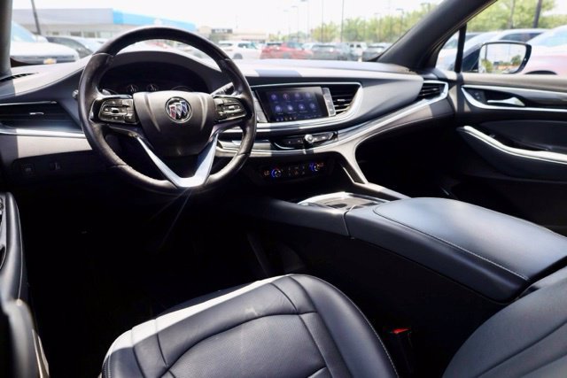 Used 2023 Buick Enclave Essence w/ Experience Buick Package FWD image 6