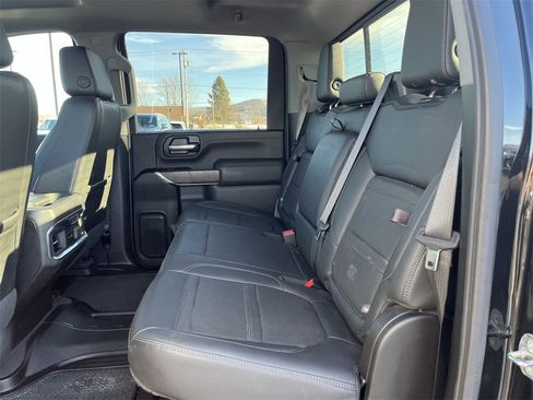 Used 2022 GMC Sierra 2500 Denali w/ Denali Black Diamond Edition image 26