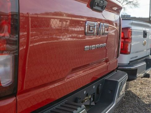 Used 2023 GMC Sierra 2500 Pro w/ Gooseneck/5TH Wheel Package image 3