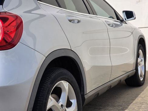 Used 2018 Mercedes-Benz GLA 250 4MATIC image 37