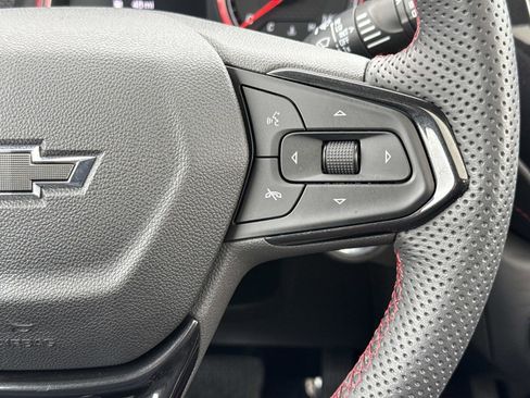 Used 2023 Chevrolet TrailBlazer RS w/ Sun and Liftgate Package image 8