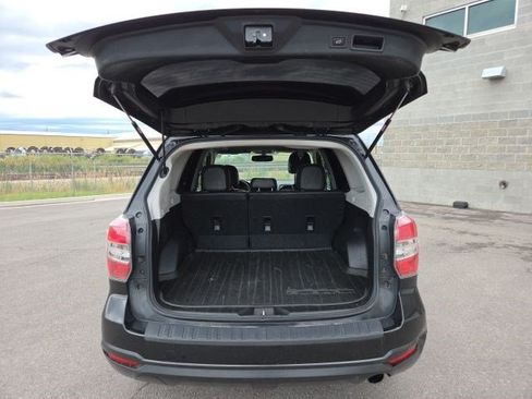 Used 2016 Subaru Forester 2.5i Limited AWD/4WD image 16
