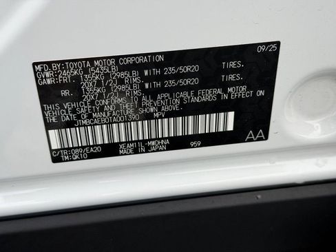 Used 2026 Toyota bZ FWD image 26