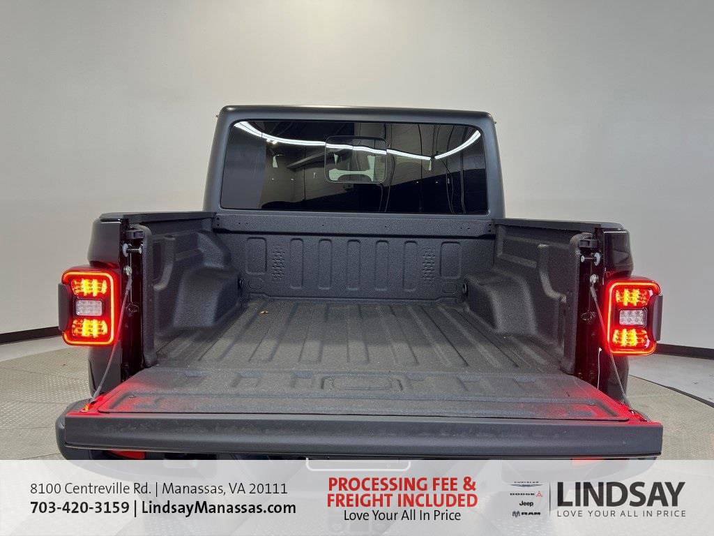 New 2026 Jeep Gladiator Sport AWD/4WD image 7