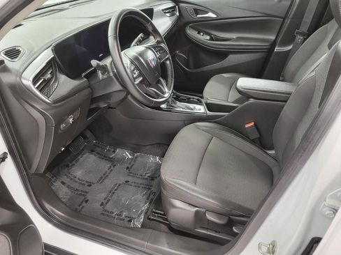 Used 2025 Buick Encore GX Preferred image 10
