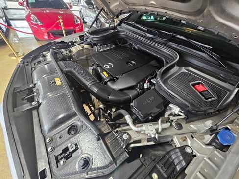 Used 2020 Mercedes-Benz GLE 350 4MATIC image 54