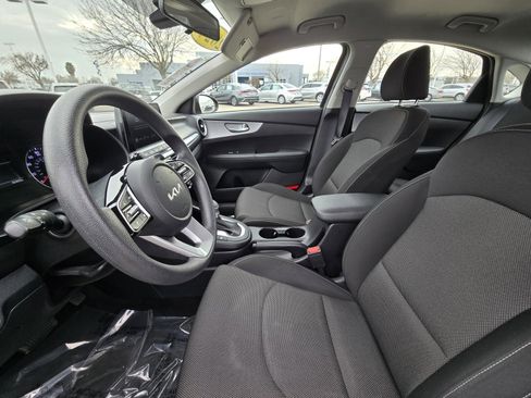Used 2024 Kia Forte LXS image 13