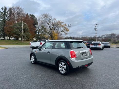 Used 2014 MINI Cooper 2-Door Hardtop image 38