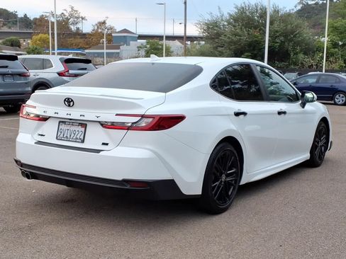 Used 2025 Toyota Camry SE w/ Multimedia Upgrade Package FWD image 4