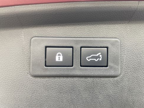 Certified 2023 Subaru Outback Limited XT image 35