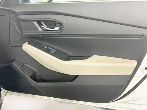 Used 2023 Honda Accord EX image 35