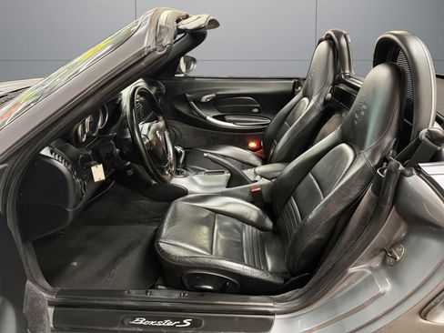 Used 2001 Porsche Boxster S RWD image 10